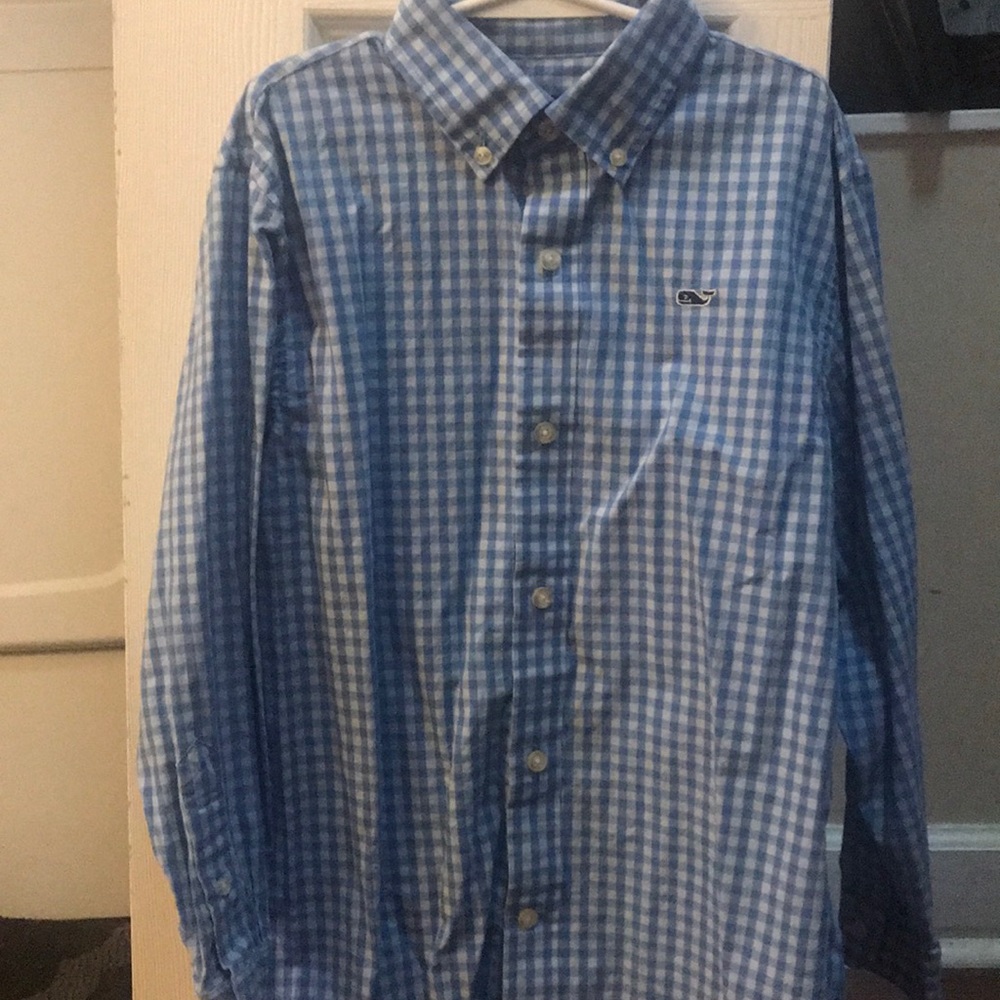 Vineyard Vines button up